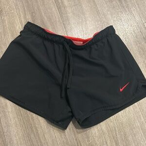Nike dry fit shorts size small
